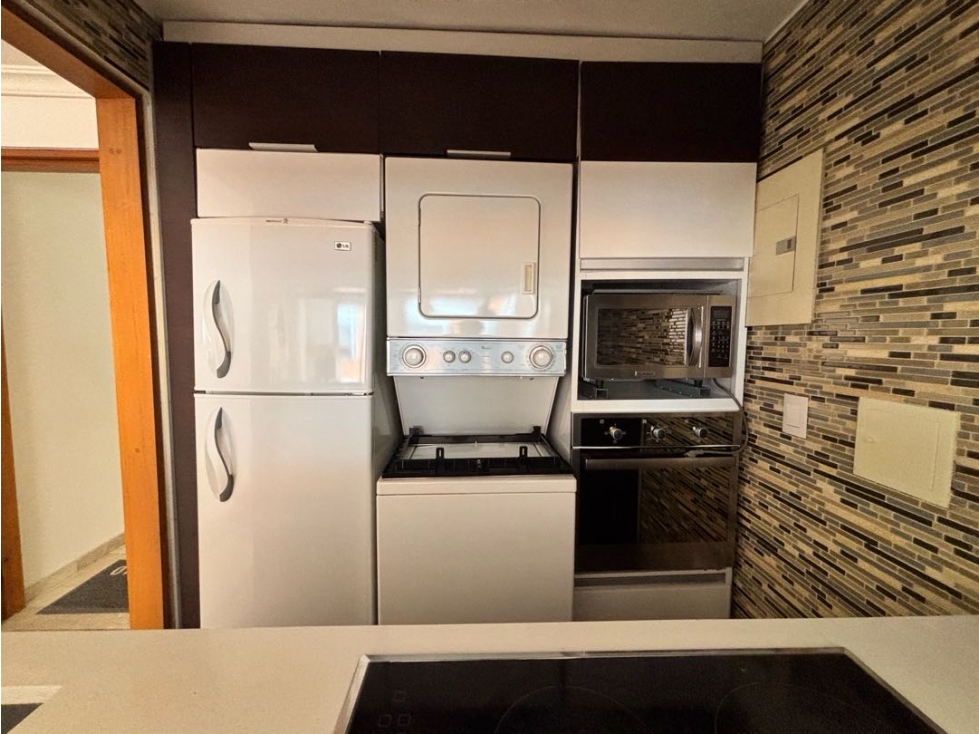 Apartamento en arriendo Chico Navarra — foto 4