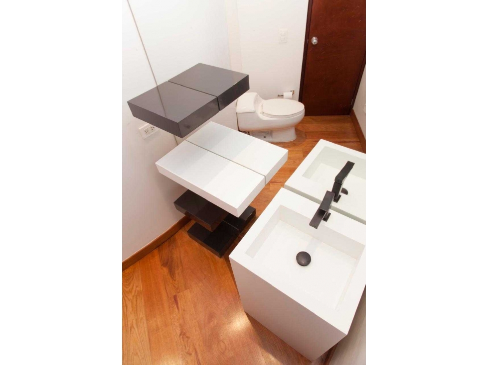 APARTAMENTO EN ARRIENDO CLUB-HOUSE CERROS ORIENTALES — foto 4