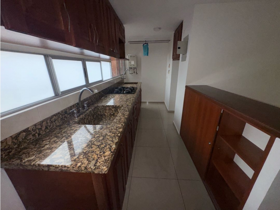 Apartamento en arriendo colores