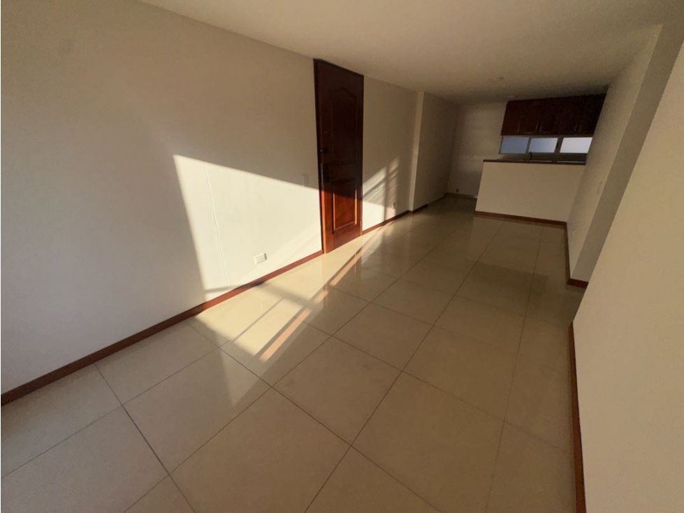 Apartamento en arriendo colores — foto 4