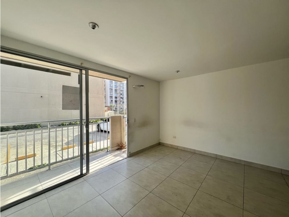 Apartamento en arriendo conjunto residencial torres del parque piso 1 — foto 2