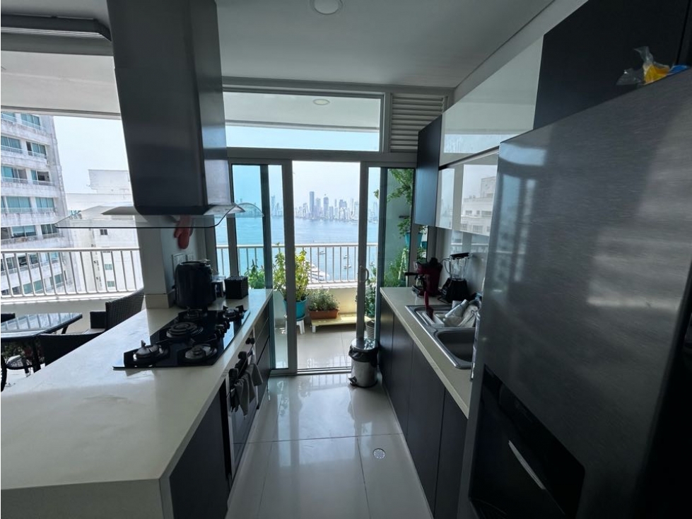 Venta / arriendo de apartamento 3 alcobas. Edificio: Vista Bahia. — foto 2