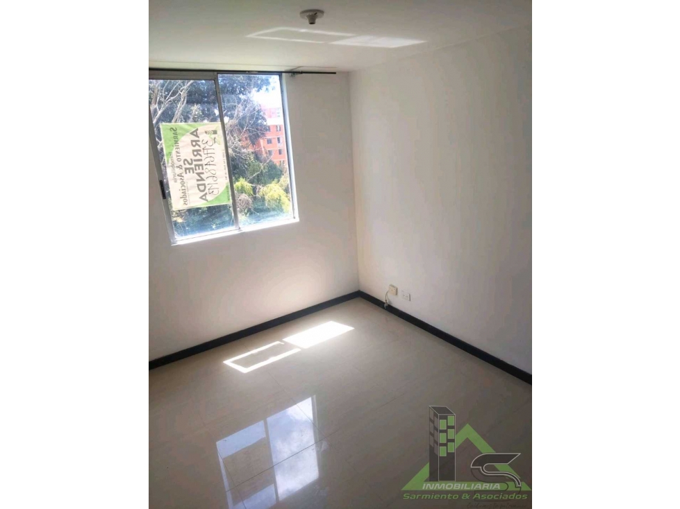 Apartamento en arriendo el el conjunto cerrado Hacienda San Rafael!! — foto 5