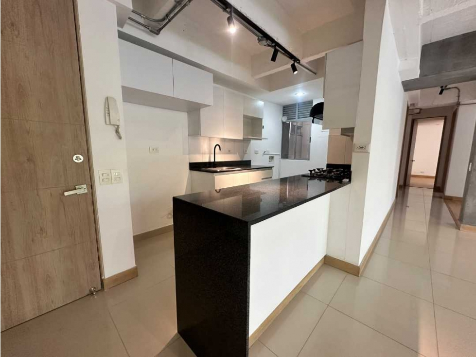 Apartamento en arriendo el poblado medellin — foto 4