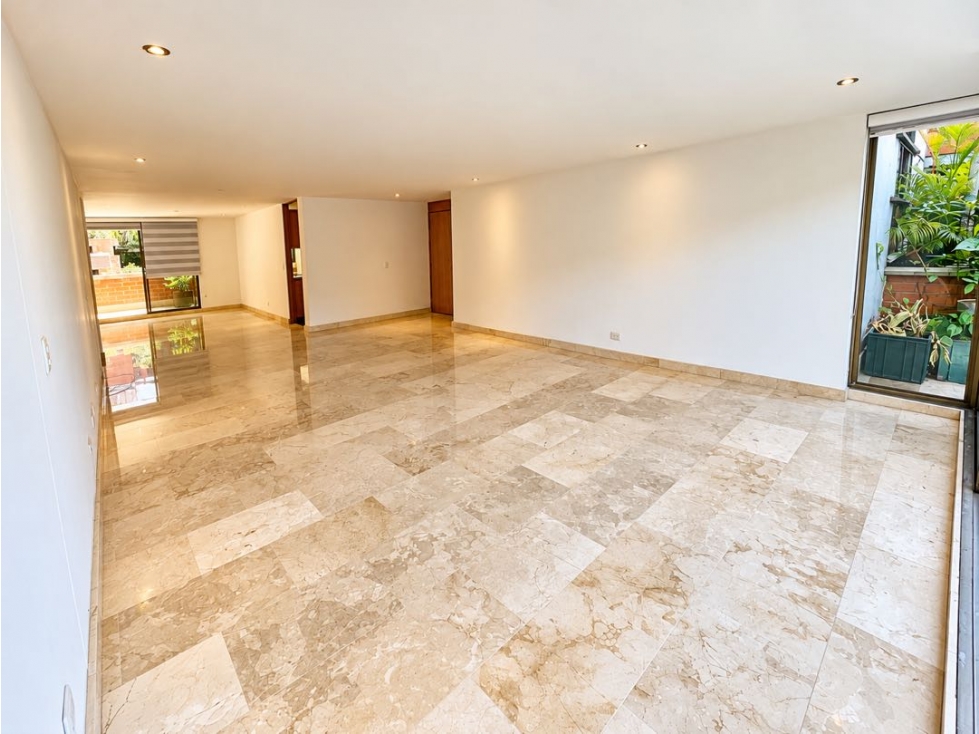 Apartamento en arriendo El Tesoro El Poblado 240 metros cuadrados — foto 5