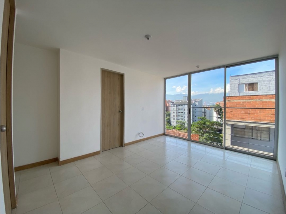 Apartamento en arriendo en Belen La Palma Medellín — foto 3