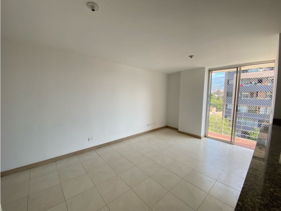 Apartamento en arriendo en Belen La Palma Medellín — foto 4