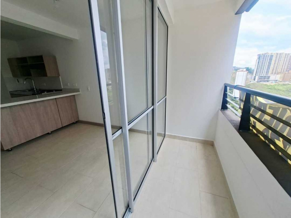 Apartamento en arriendo en Calasanz — foto 3