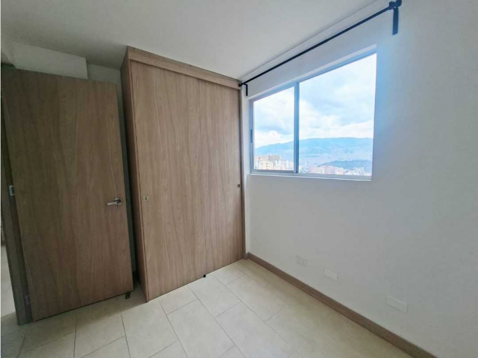 Apartamento en arriendo en Calasanz — foto 6