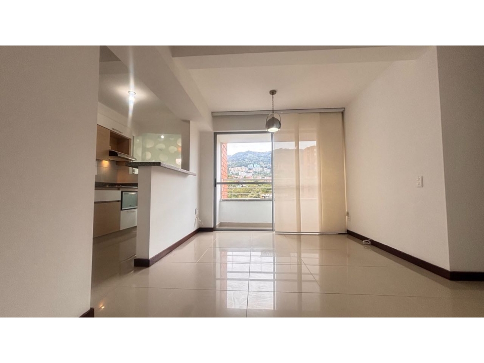 Apartamento en Arriendo en Calasanz Medellín — foto 4