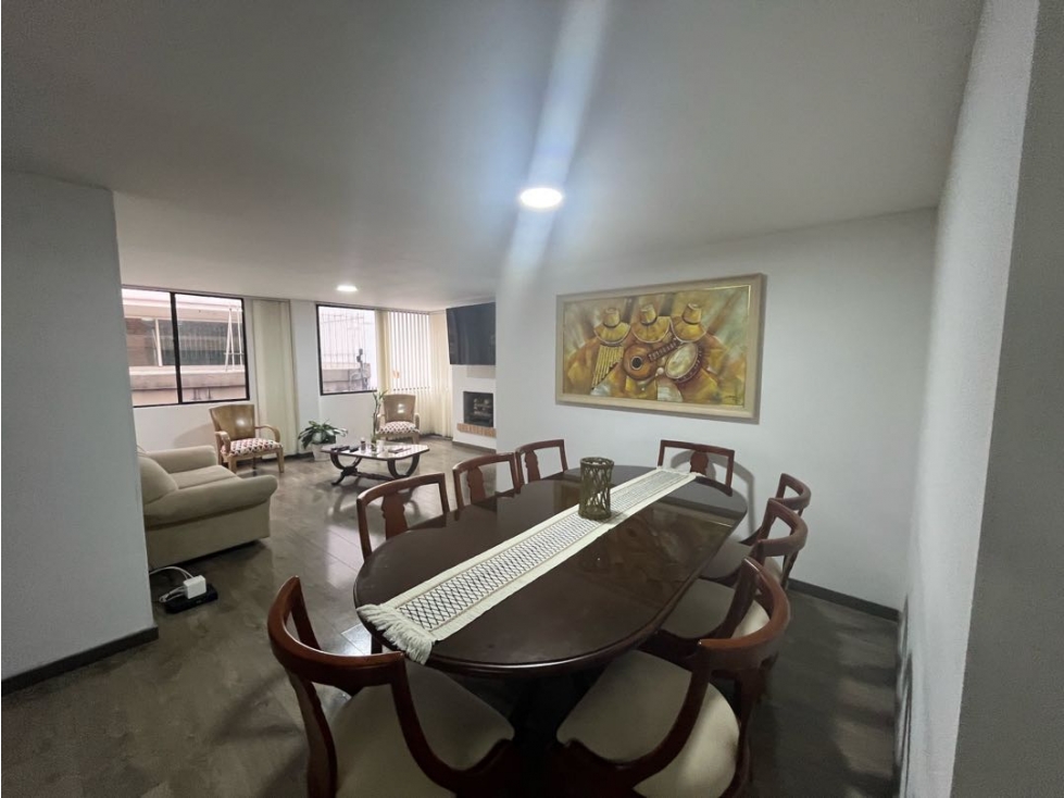 APARTAMENTO EN ARRIENDO EN CHICO (Calle 94 con 13)