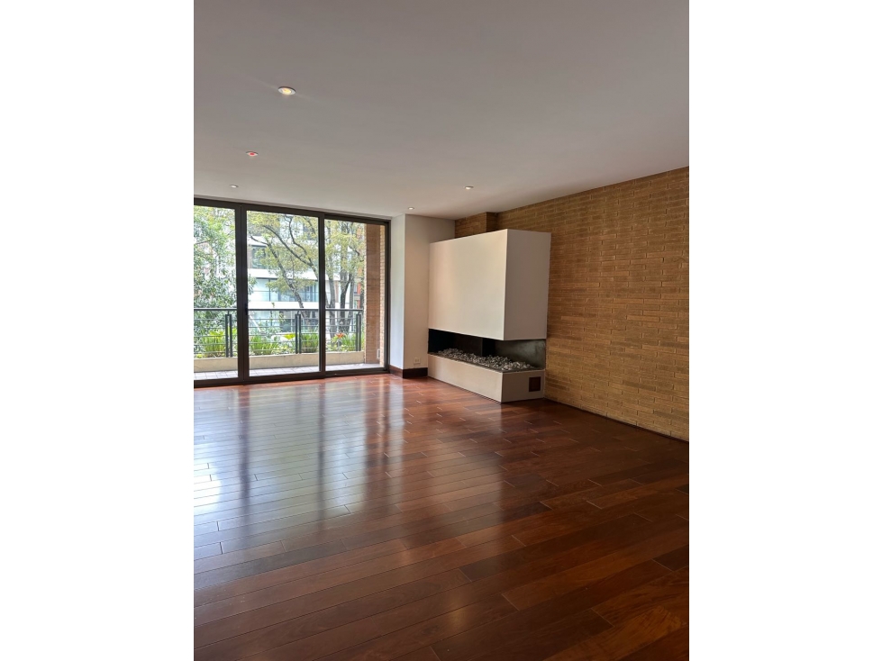Apartamento en arriendo en Chico