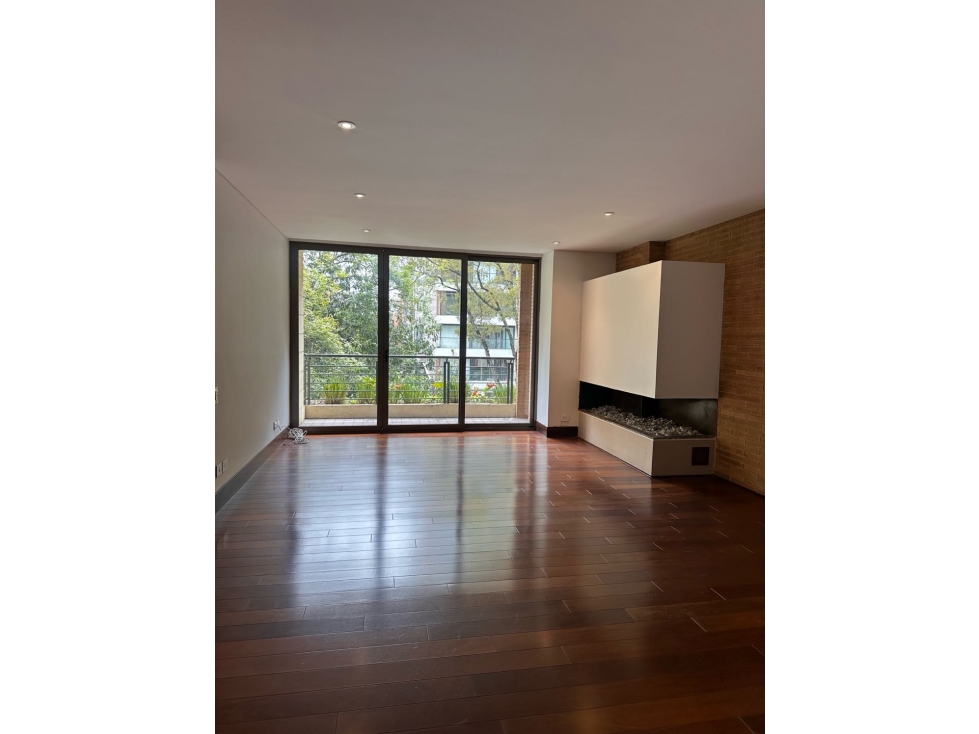 Apartamento en arriendo en Chico — foto 2