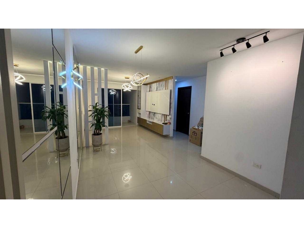 APARTAMENTO EN ARRIENDO EN CIUDAD JARDIN — foto 2
