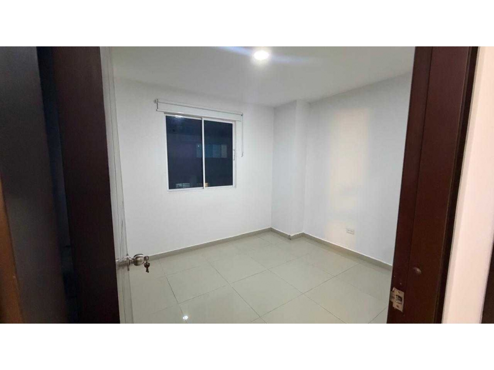 APARTAMENTO EN ARRIENDO EN CIUDAD JARDIN — foto 5