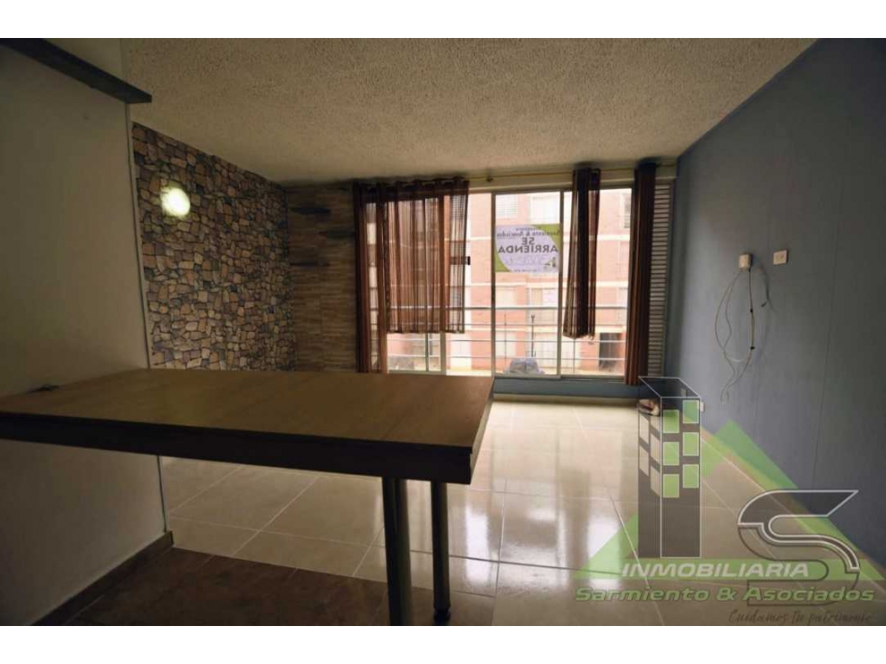 APARTAMENTO EN ARRIENDO EN COMUNEROS, ZIPAQUIRÁ