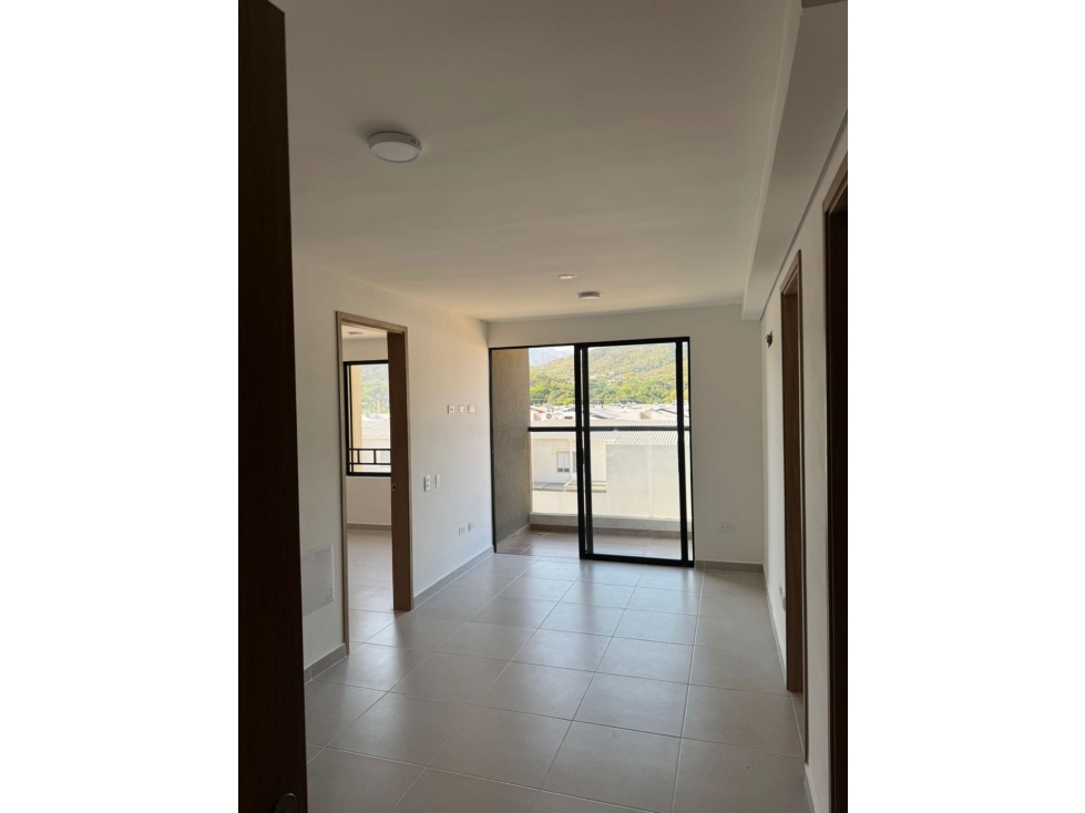 APARTAMENTO EN ARRIENDO EN CORALINA CARIBE