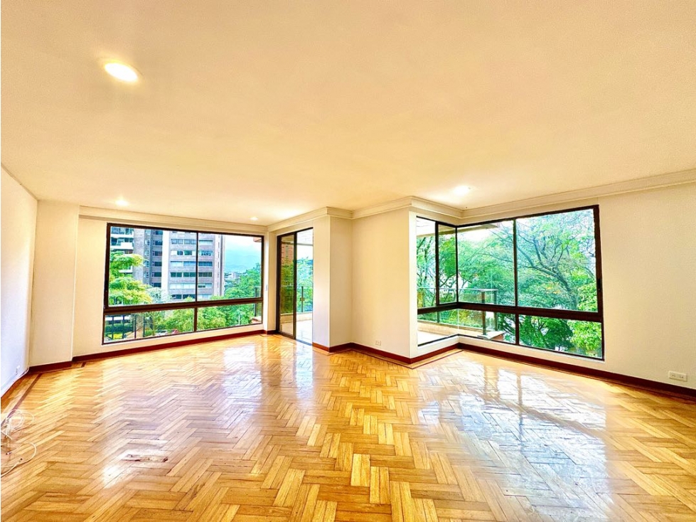APARTAMENTO EN VENTA EN EL POBLADO SECTOR LOS PARRA — foto 2