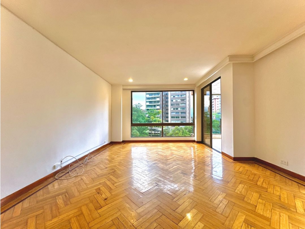 APARTAMENTO EN VENTA EN EL POBLADO SECTOR LOS PARRA — foto 3