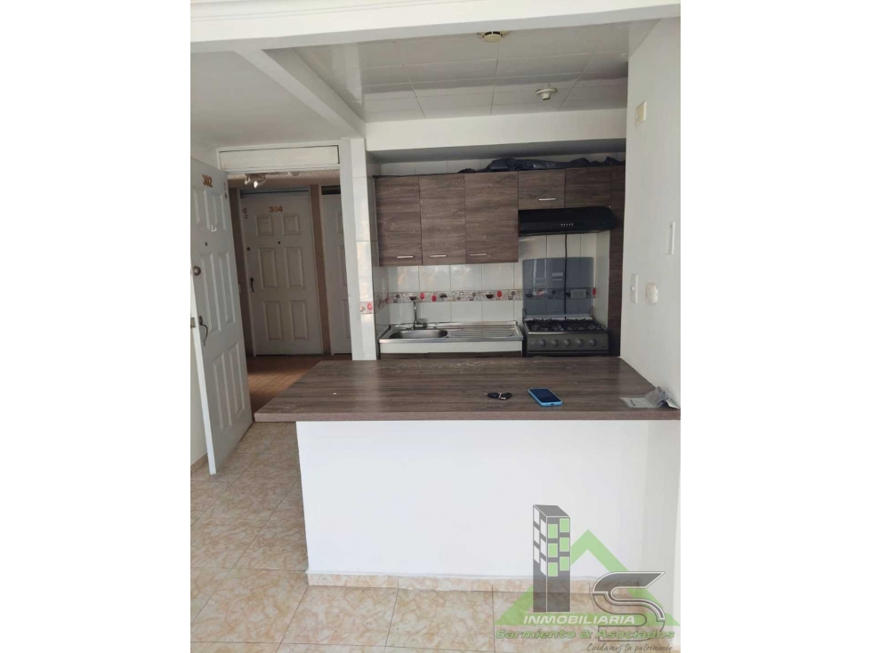 Apartamento en arriendo en el conjunto cerrado los cedros!! — foto 2