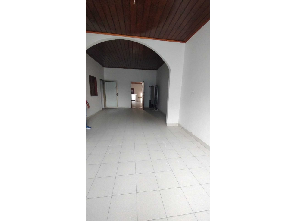 Apartamento en arriendo en el sector del centro de Monteria — foto 3