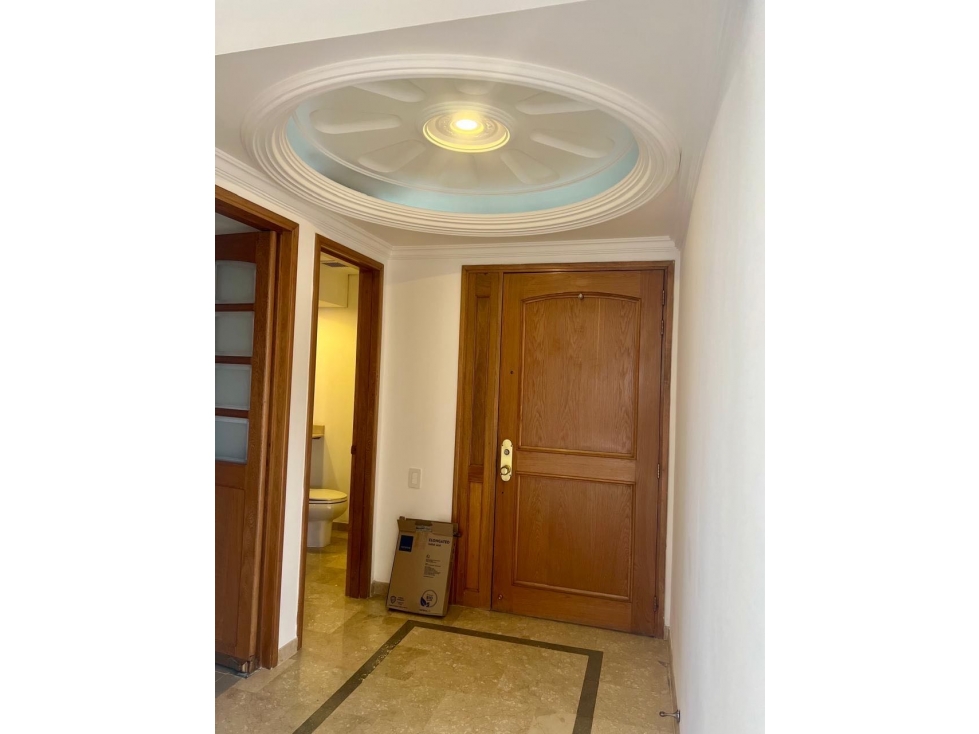 APARTAMENTO EN ARRIENDO EN EL POBLADO — foto 2