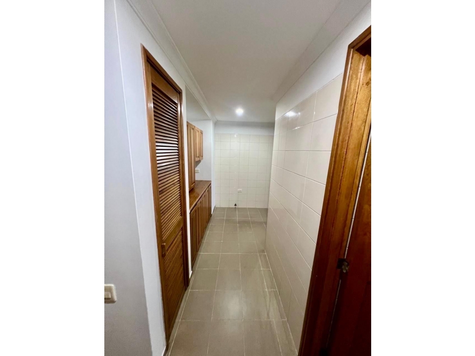 APARTAMENTO EN ARRIENDO EN EL POBLADO — foto 4