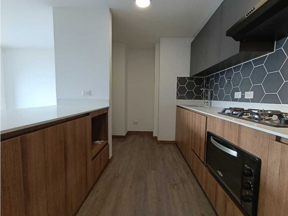 APARTAMENTO EN ARRIENDO EN ENVIGADO PARA ESTRENAR AV DE LAS VEGAS P9
