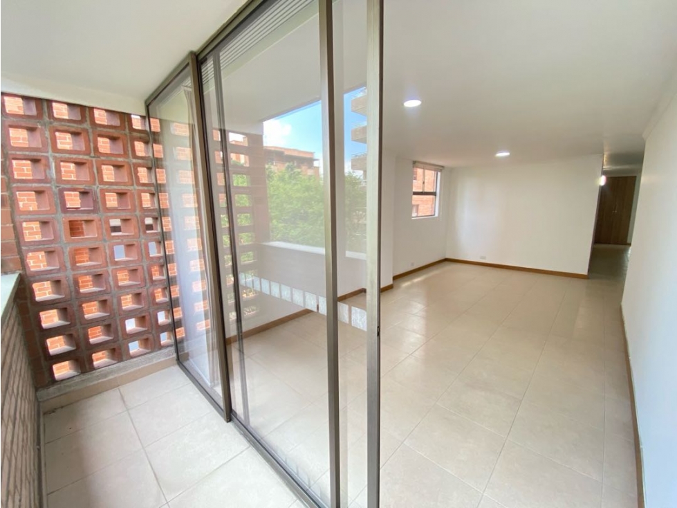 Apartamento en arriendo en Envigado en Zúñiga. — foto 6