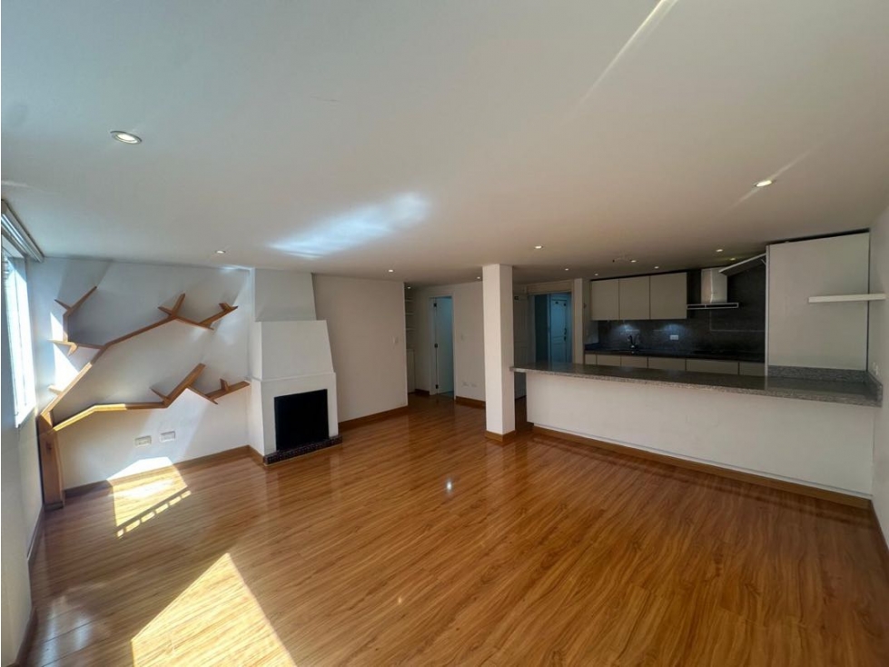 APARTAMENTO EN ARRIENDO EN LA CALLEJA BAJA — foto 4
