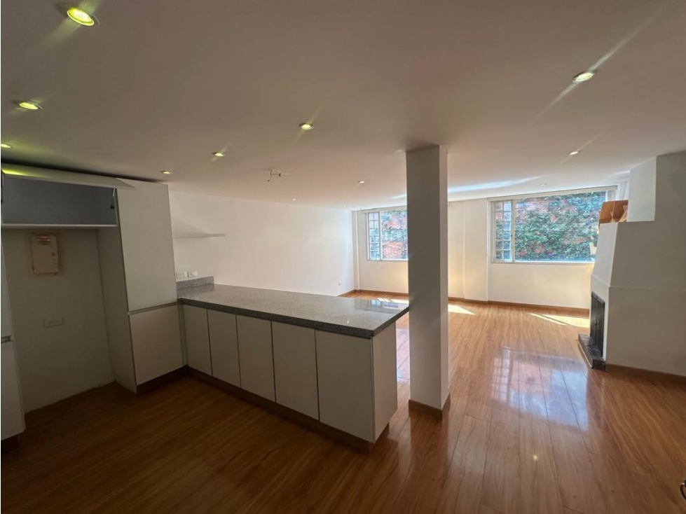 APARTAMENTO EN ARRIENDO EN LA CALLEJA BAJA — foto 6