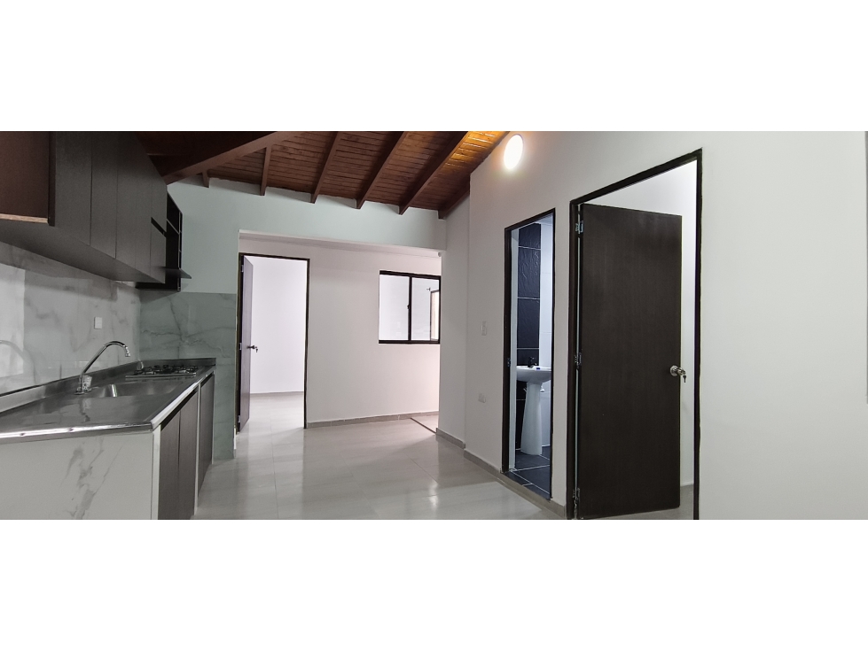 Apartamento en arriendo en La Castellana Medellín — foto 4