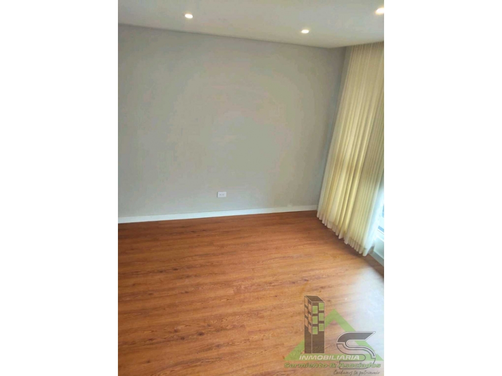 Apartamento en arriendo en Las Villas, Conjunto cerrado Solare — foto 3