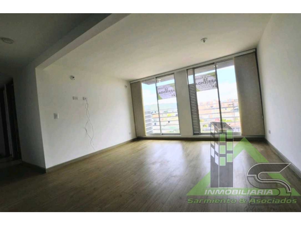 Apartamento en arriendo en las villas con parqueadero privado!! — foto 2