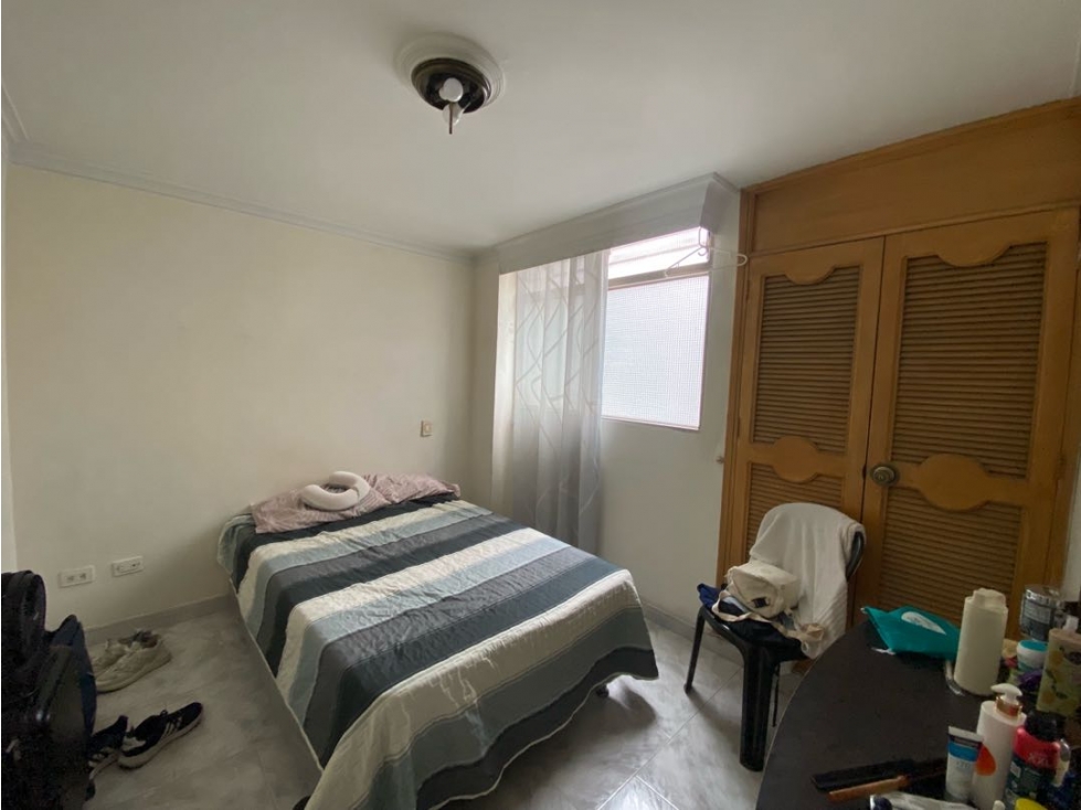 Apartamento en arriendo en Laureles Medellín — foto 2