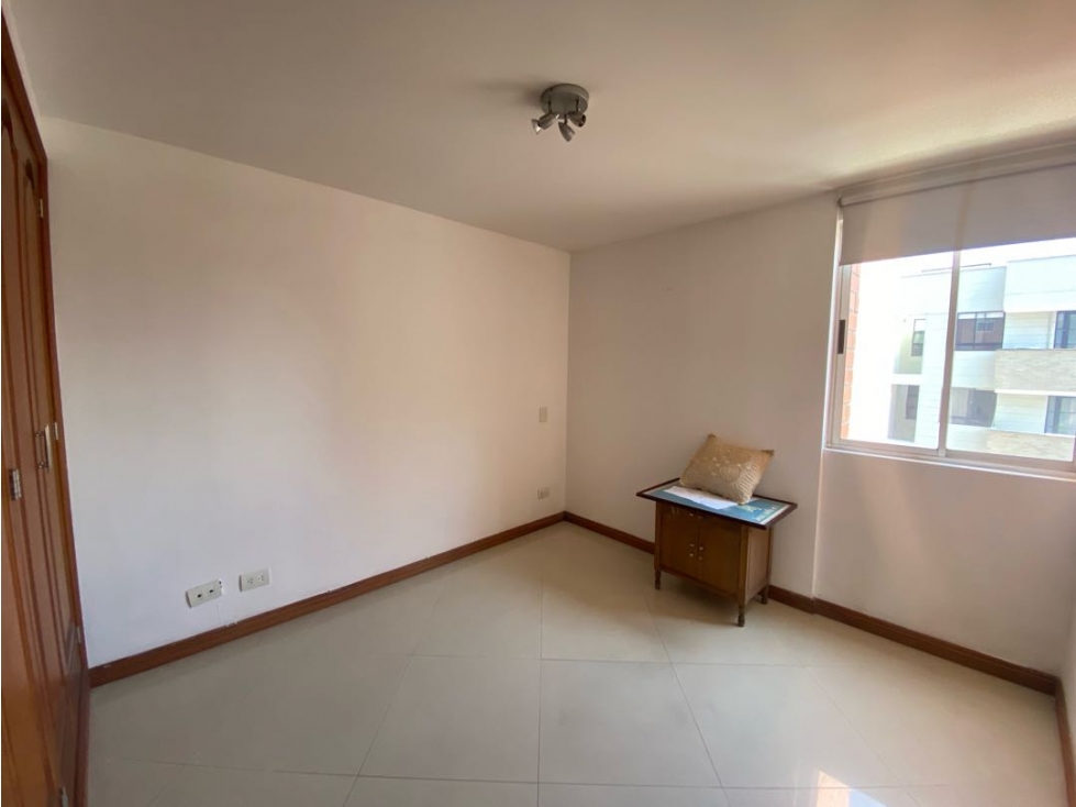 Apartamento en Arriendo en Laureles Medellín — foto 4