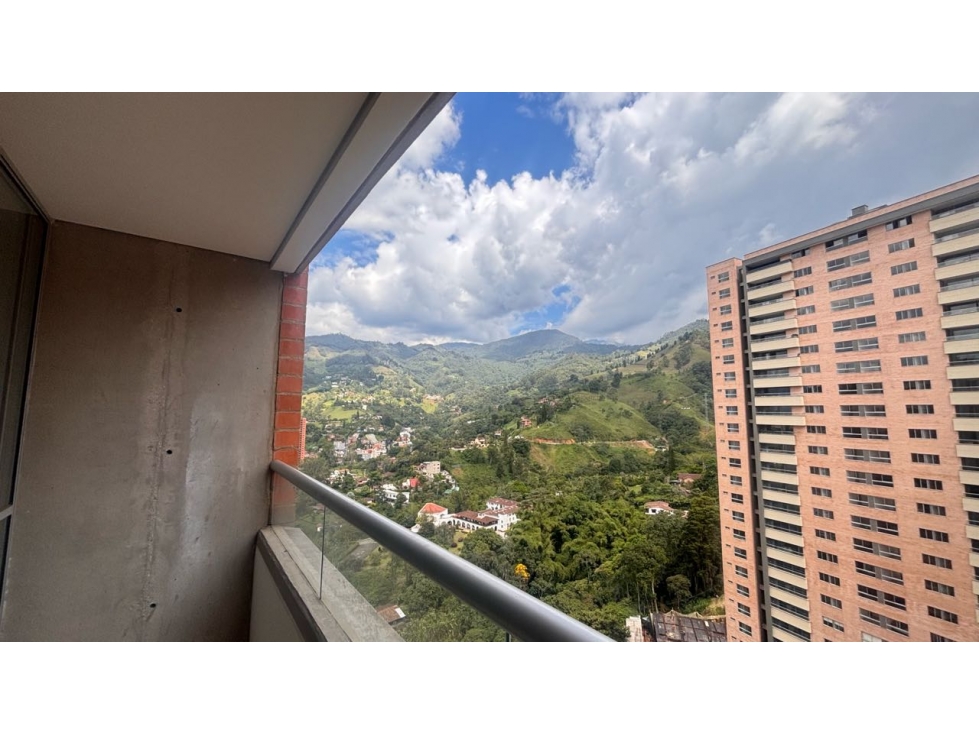 Apartamento en arriendo en Loma de San José Sabaneta — foto 5