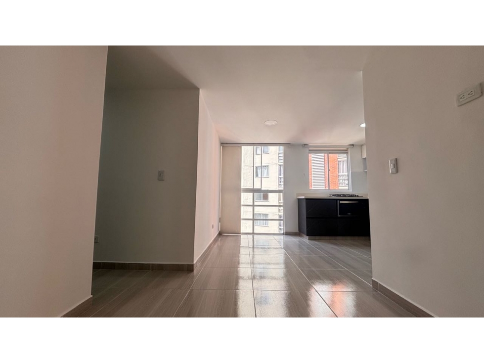 Apartamento en Arriendo en Maria Auxiliadora Sabaneta — foto 3