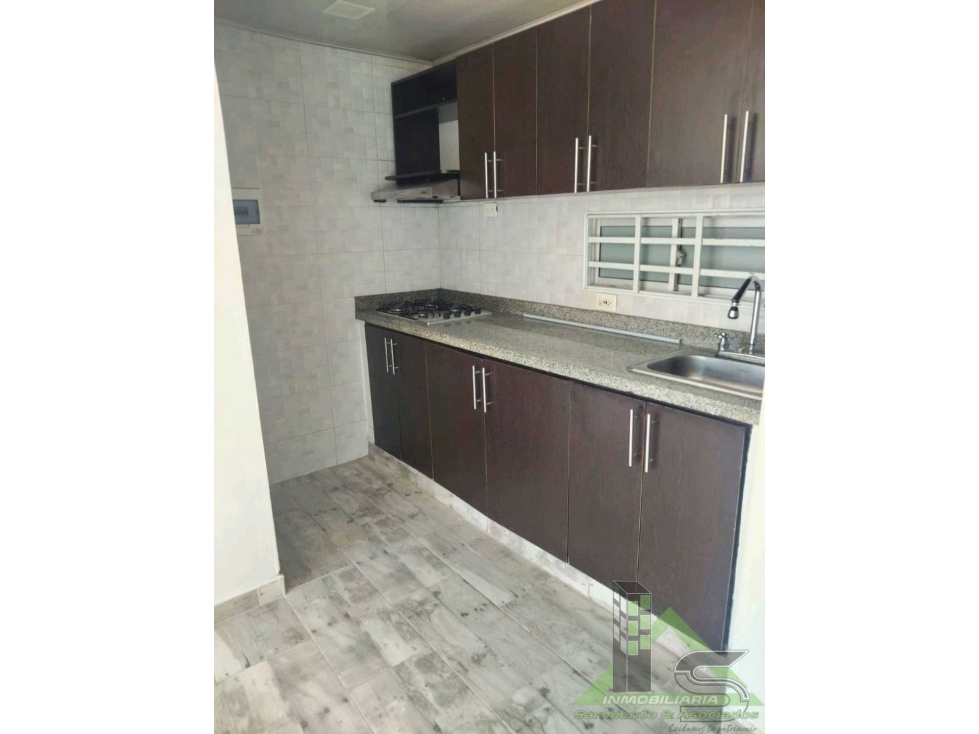 Apartamento en arriendo en Oikos Versalles Etapa I — foto 2