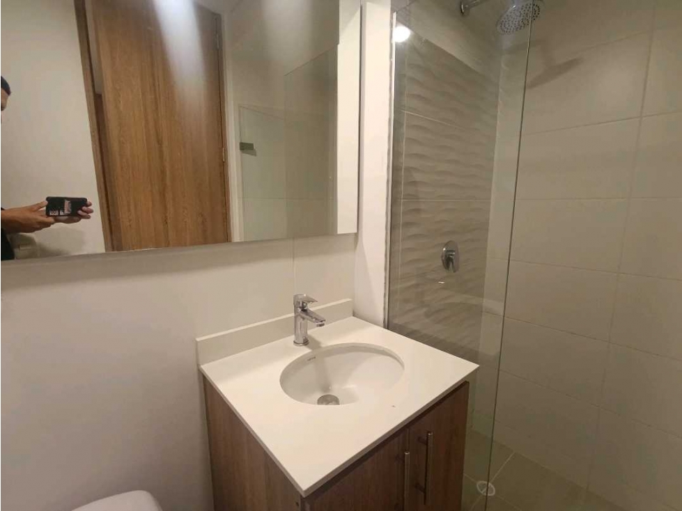 APARTAMENTO EN ARRIENDO EN RIO ALTO — foto 6