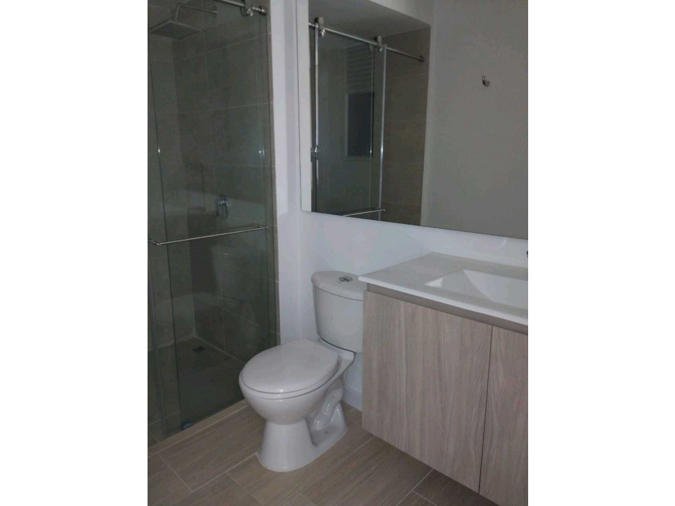 APARTAMENTO EN ARRIENDO EN RIO ALTO — foto 5