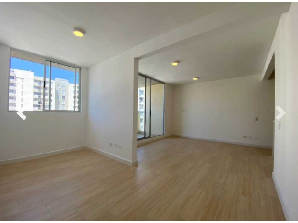 APARTAMENTO EN ARRIENDO EN RIO ALTO — foto 4