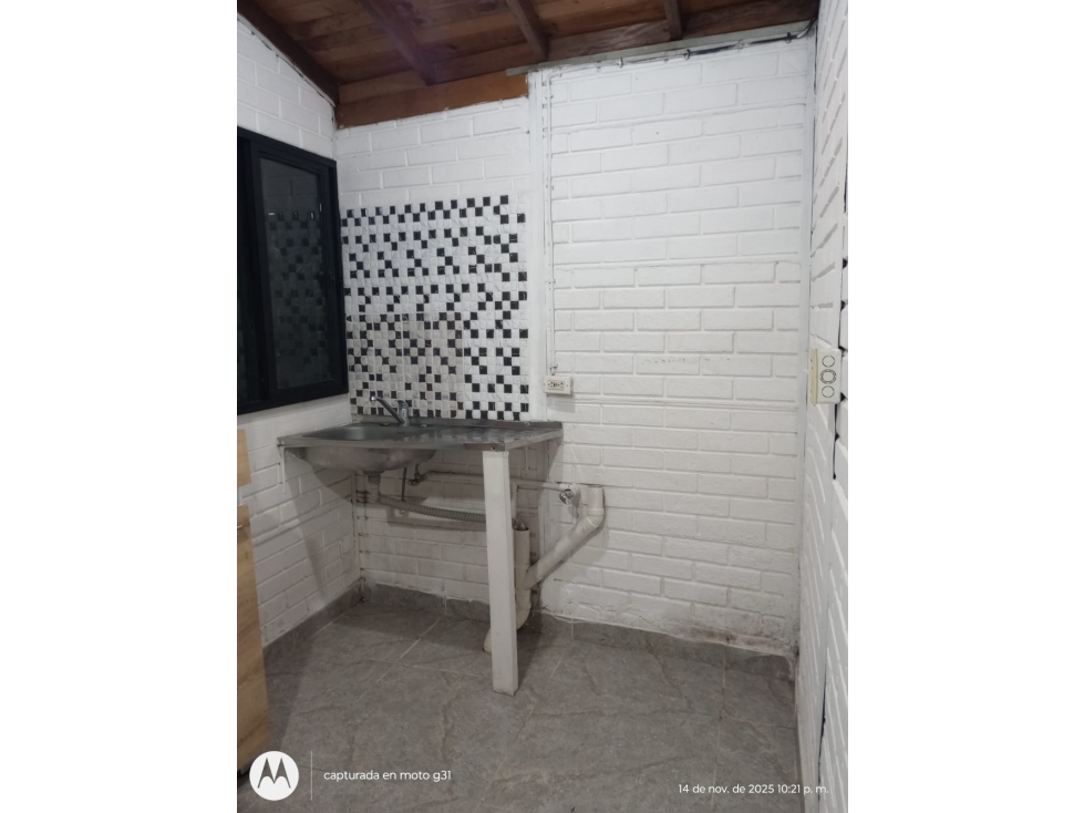 Apartamento en arriendo en Robledo Medellín — foto 2