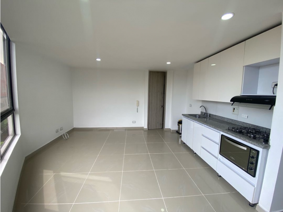 Apartamento en Arriendo en Santa Teresita Medellín — foto 2