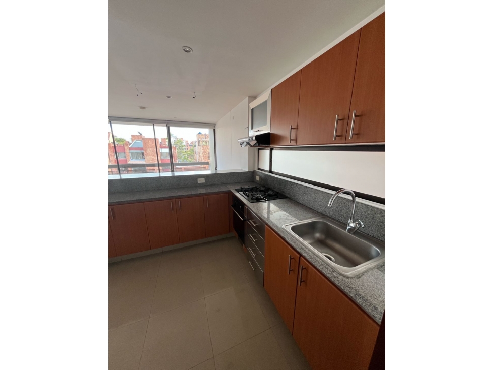 APARTAMENTO EN ARRIENDO EN VIRREY (SV) — foto 6