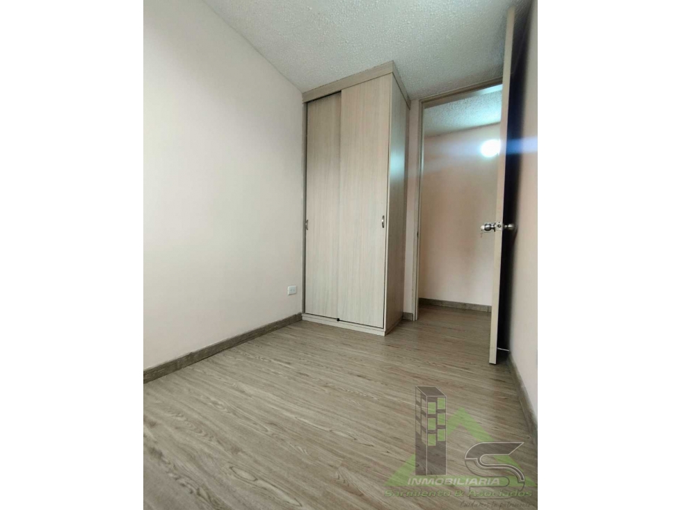 Apartamento en arriendo en Zipaquira, Conjunto Arezzo - 5