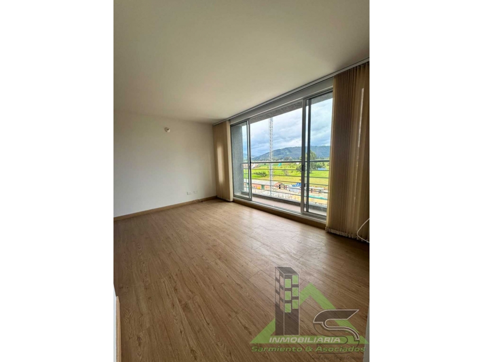 Apartamento en arriendo en Zipaquirá, las Villas — foto 2