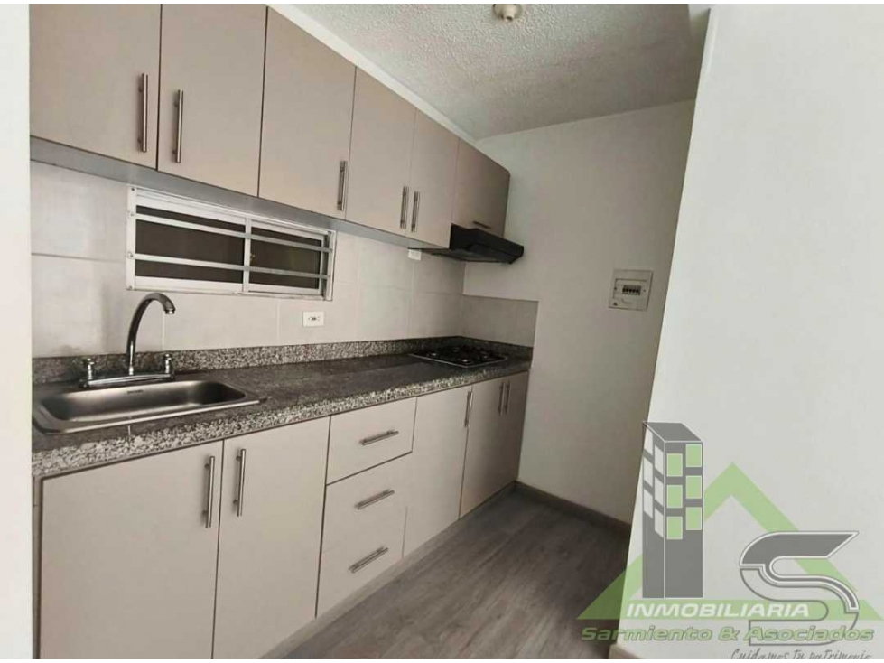 Apartamento en arriendo en Zipaquirá, Comuneros — foto 2
