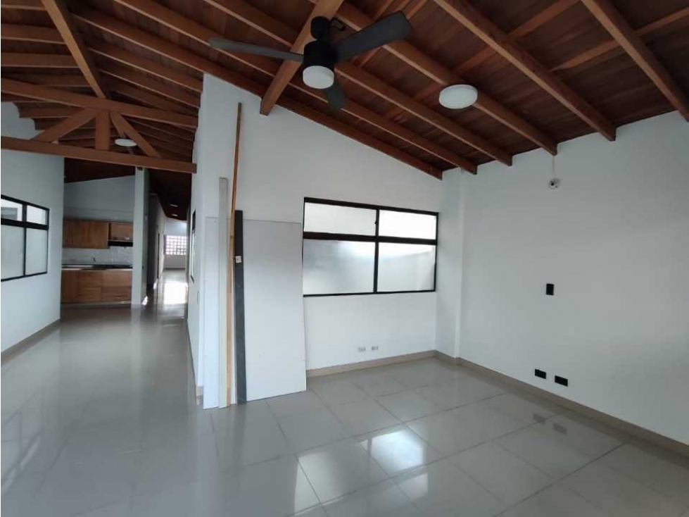 Apartamento en arriendo Envigado bucarest — foto 4