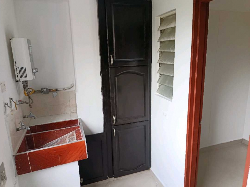 Apartamento en arriendo Envigado barrio Zúñiga — foto 4